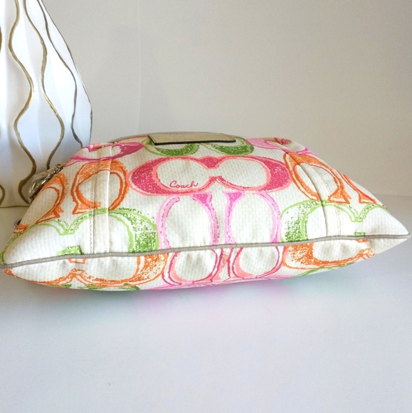 Coach Poppy Scribble Signature Fabric/Leather Bag - Picture 7 of 13